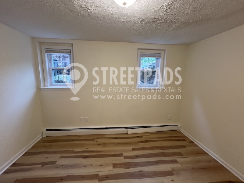 1 bed, 1 bath apartment for rent at 2018 Commonwealth Ave Unit 1, Brighton — photo 13 of 23