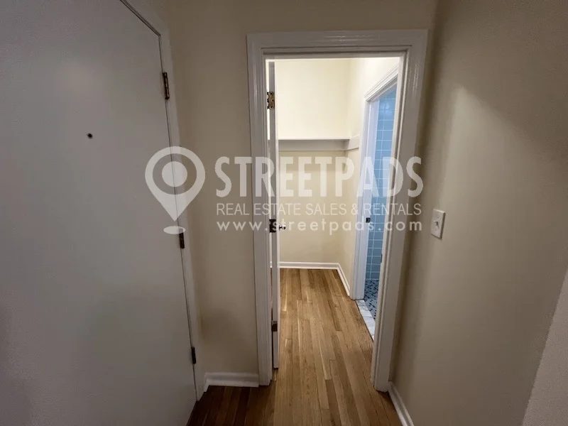 Studio bed, 1 bath apartment for rent at 2018 Commonwealth Ave Unit 23, Brighton — photo 13 of 20