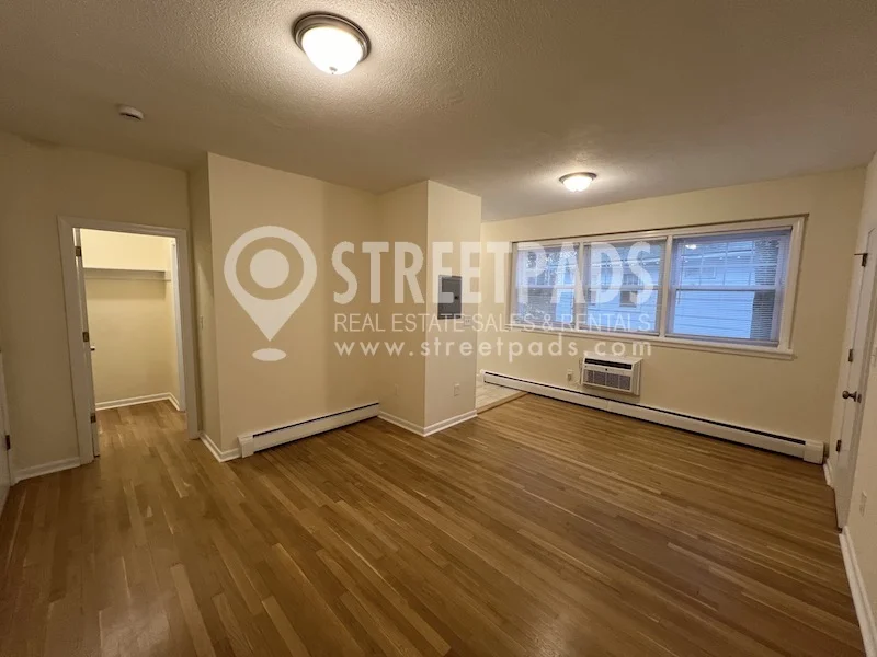Studio bed, 1 bath apartment for rent at 2018 Commonwealth Ave Unit 23, Brighton — photo 12 of 20