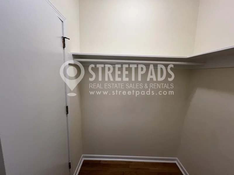 Studio bed, 1 bath apartment for rent at 2018 Commonwealth Ave Unit 23, Brighton — photo 15 of 20