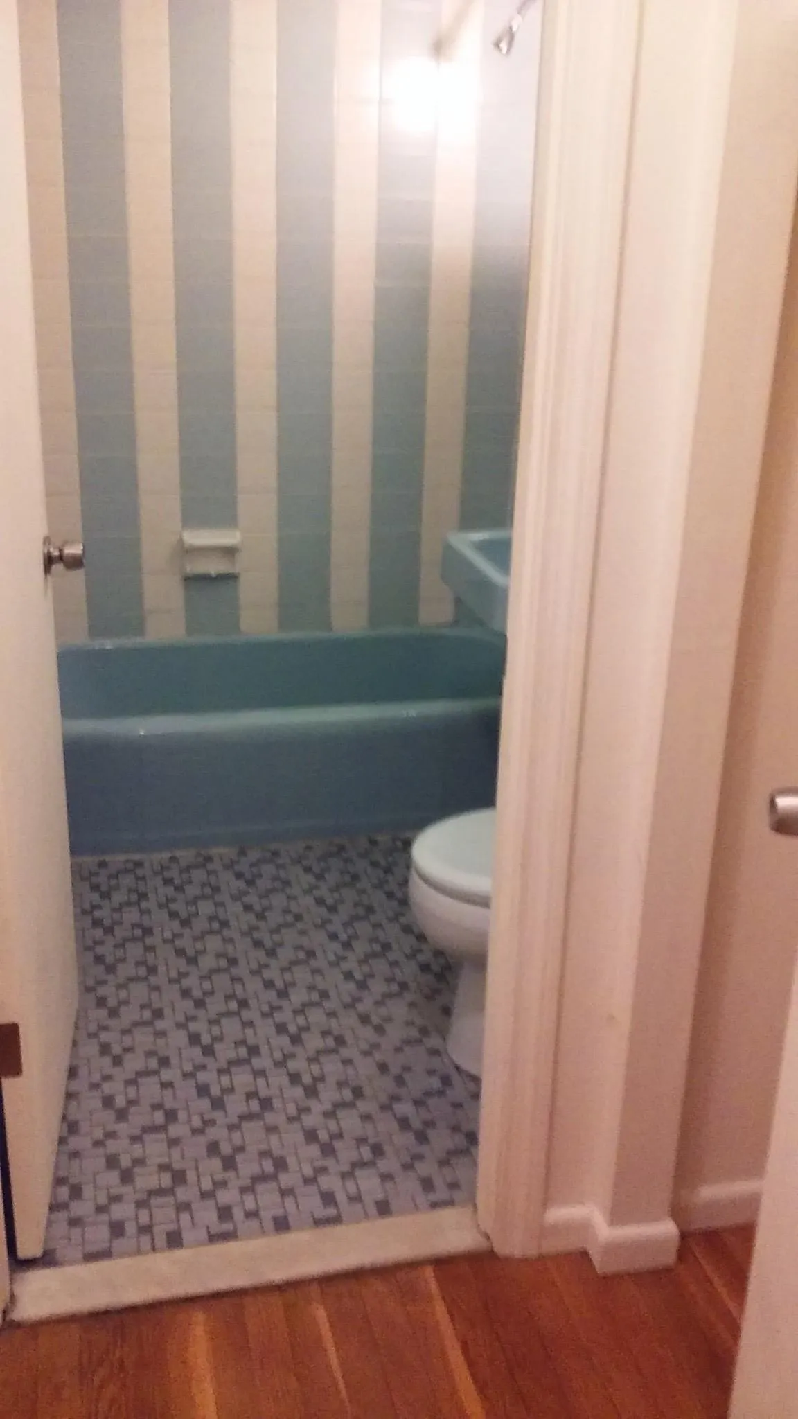 Studio bed, 1 bath apartment for rent at 2018 Commonwealth Ave Unit 24, Brighton — photo 4 of 9