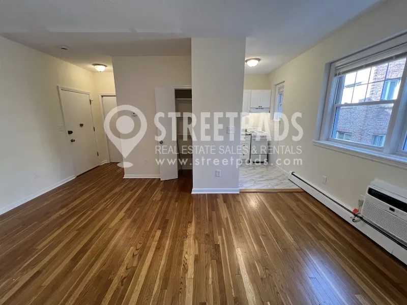 Studio bed, 1 bath apartment for rent at 2018 Commonwealth Ave Unit 31, Brighton — photo 7 of 21