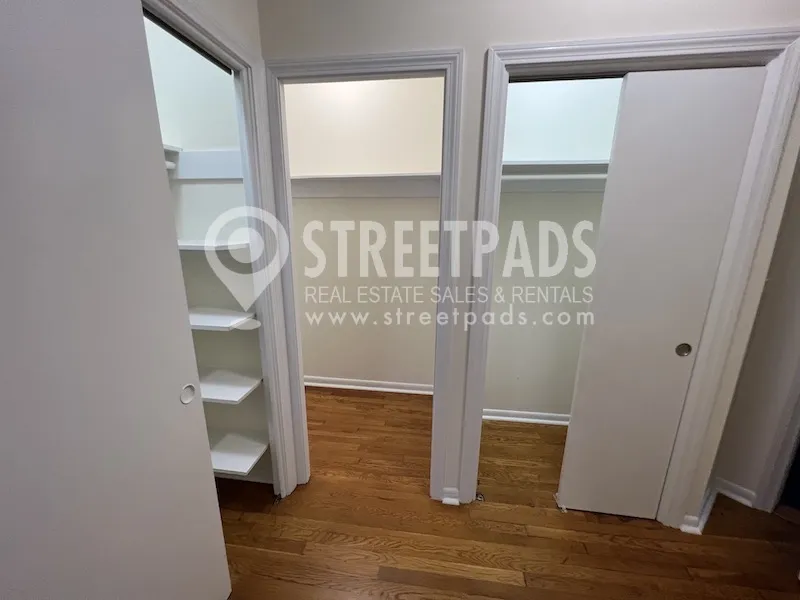 Studio bed, 1 bath apartment for rent at 2018 Commonwealth Ave Unit 32, Brighton — photo 9 of 24