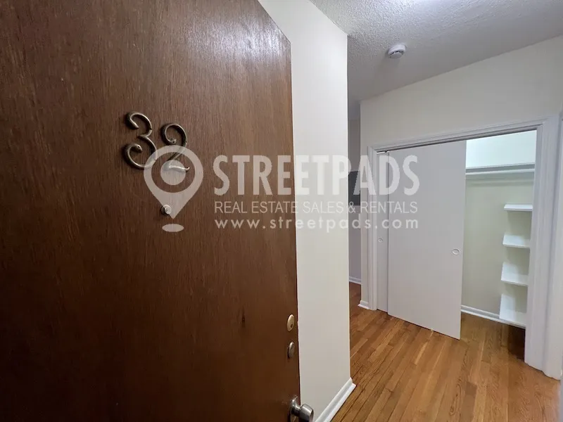 Studio bed, 1 bath apartment for rent at 2018 Commonwealth Ave Unit 32, Brighton — photo 16 of 24