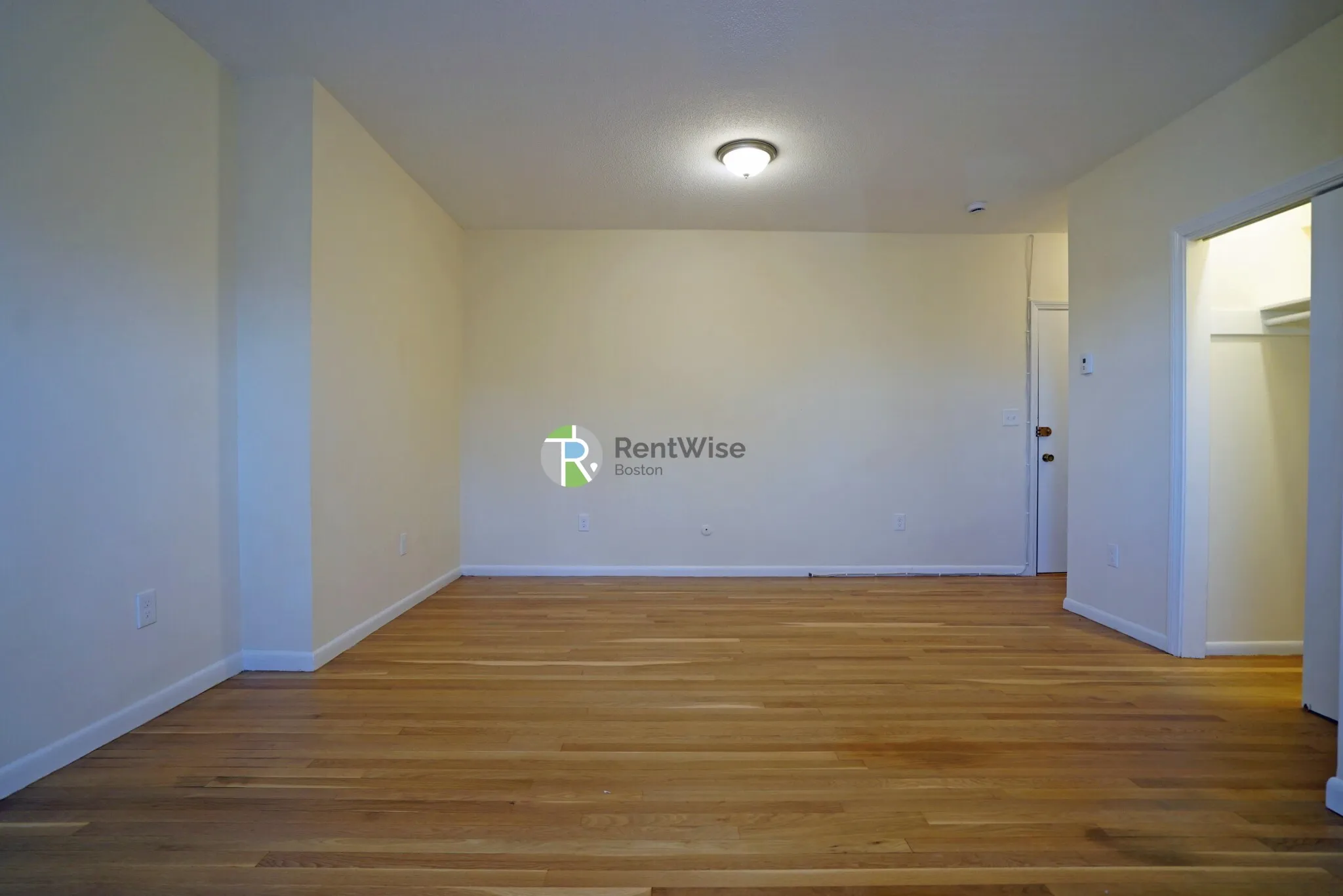 1 bed, 1 bath apartment for rent at 2018 Commonwealth Ave Unit 36, Brighton — photo 3 of 13