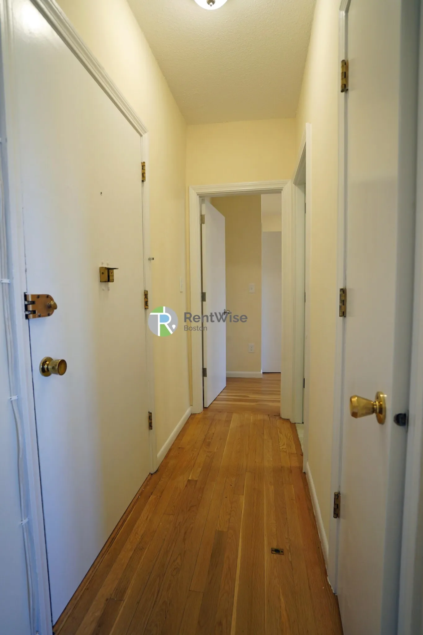 1 bed, 1 bath apartment for rent at 2018 Commonwealth Ave Unit 36, Brighton — photo 7 of 13