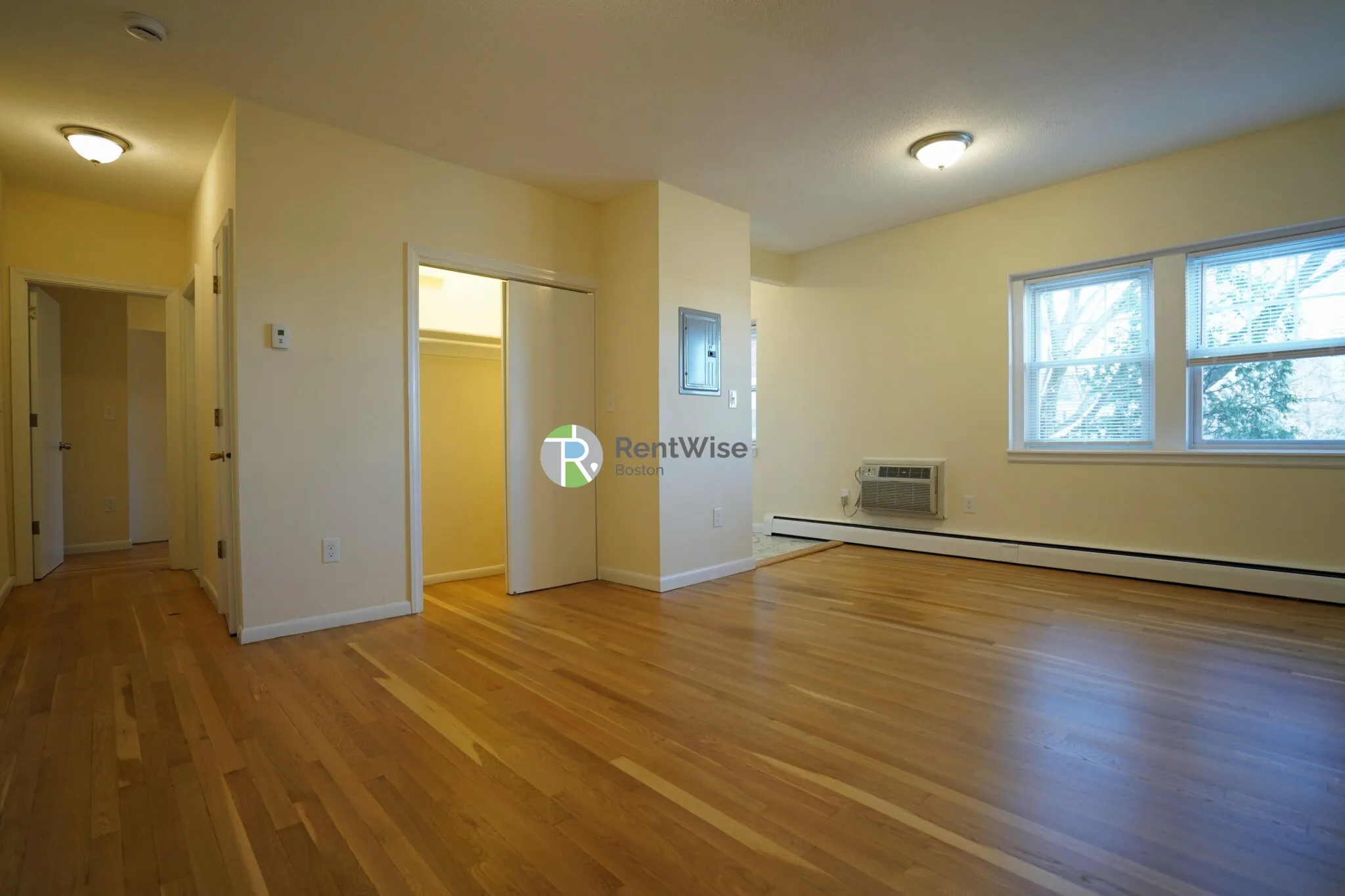 1 bed, 1 bath apartment for rent at 2018 Commonwealth Ave Unit 36, Brighton