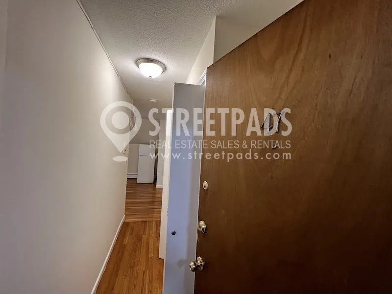 1 bed, 1 bath apartment for rent at 2018 Commonwealth Ave Unit 47, Brighton — photo 27 of 35
