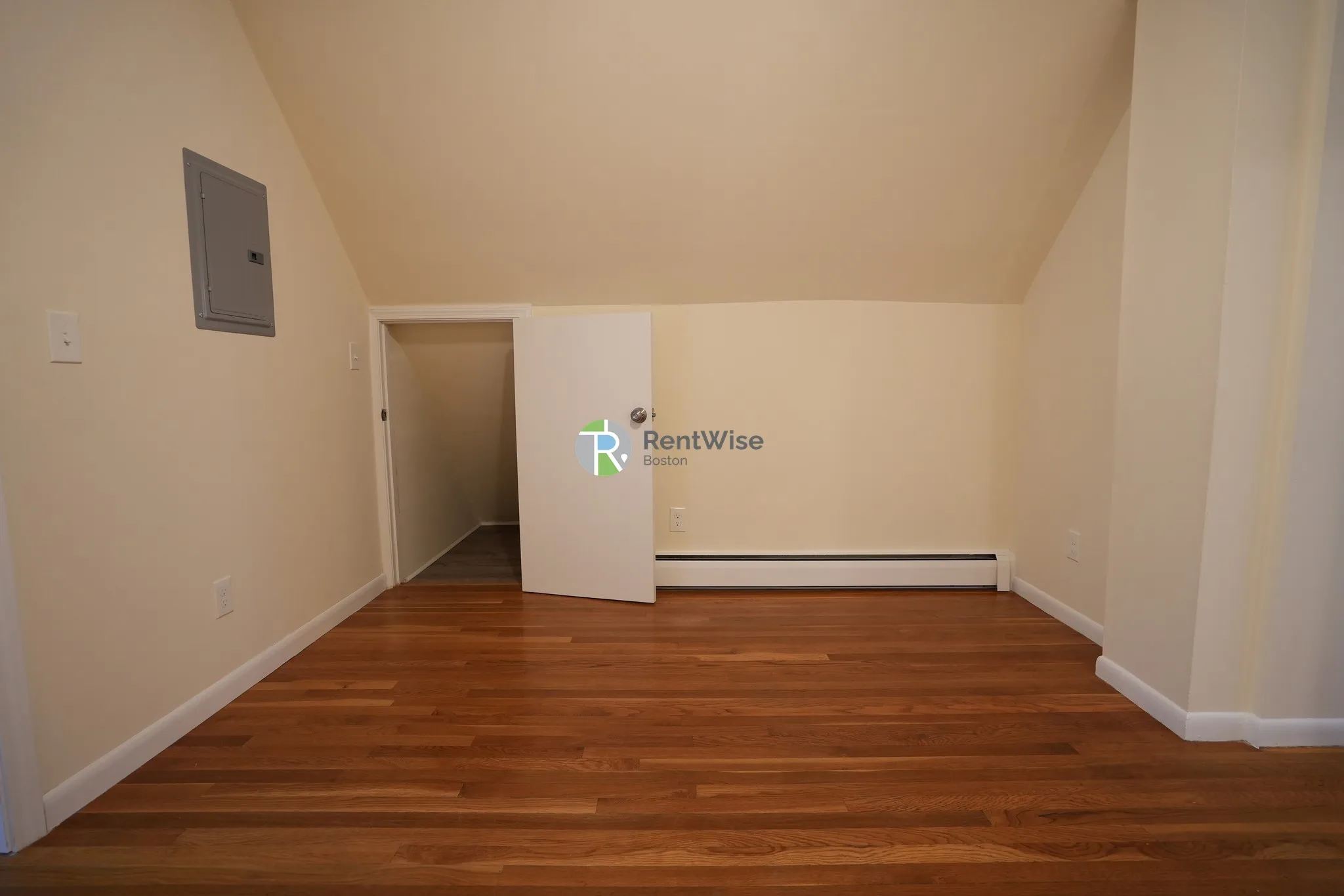 1 bed, 1 bath apartment for rent at 2018 Commonwealth Ave Unit 47, Brighton — photo 4 of 19