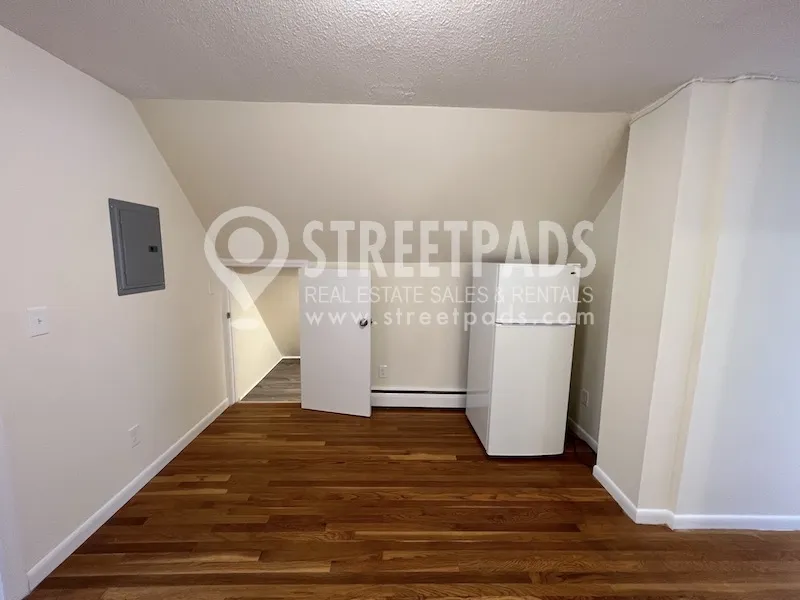 1 bed, 1 bath apartment for rent at 2018 Commonwealth Ave Unit 47, Brighton — photo 10 of 35