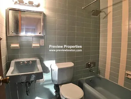 1 bed, 1 bath apartment for rent at 2018 Commonwealth Ave Unit 48P, Brighton — photo 8 of 8