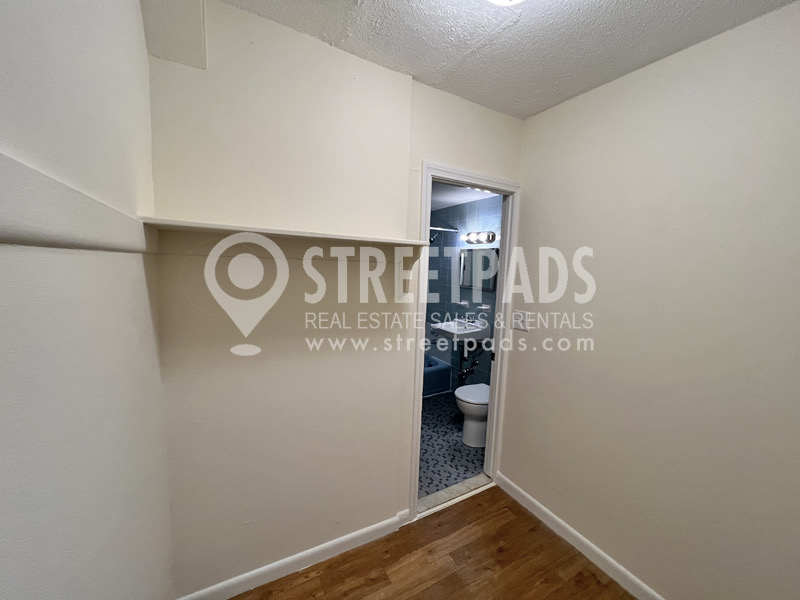 Studio bed, 1 bath apartment for rent at 2018 Commonwealth Ave Unit 7, Brighton — photo 2 of 18