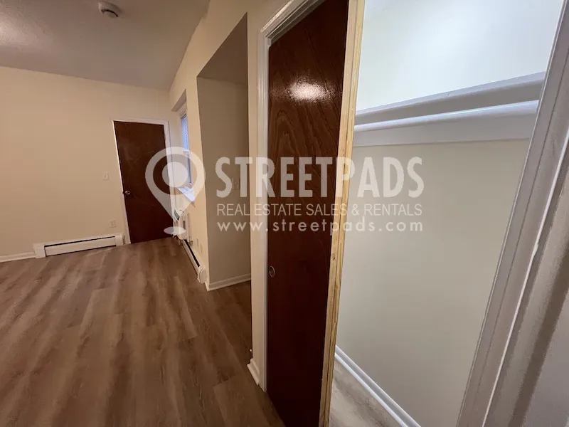 Studio bed, 1 bath apartment for rent at 2018 Commonwealth Ave Unit Unit9, Brighton — photo 9 of 21