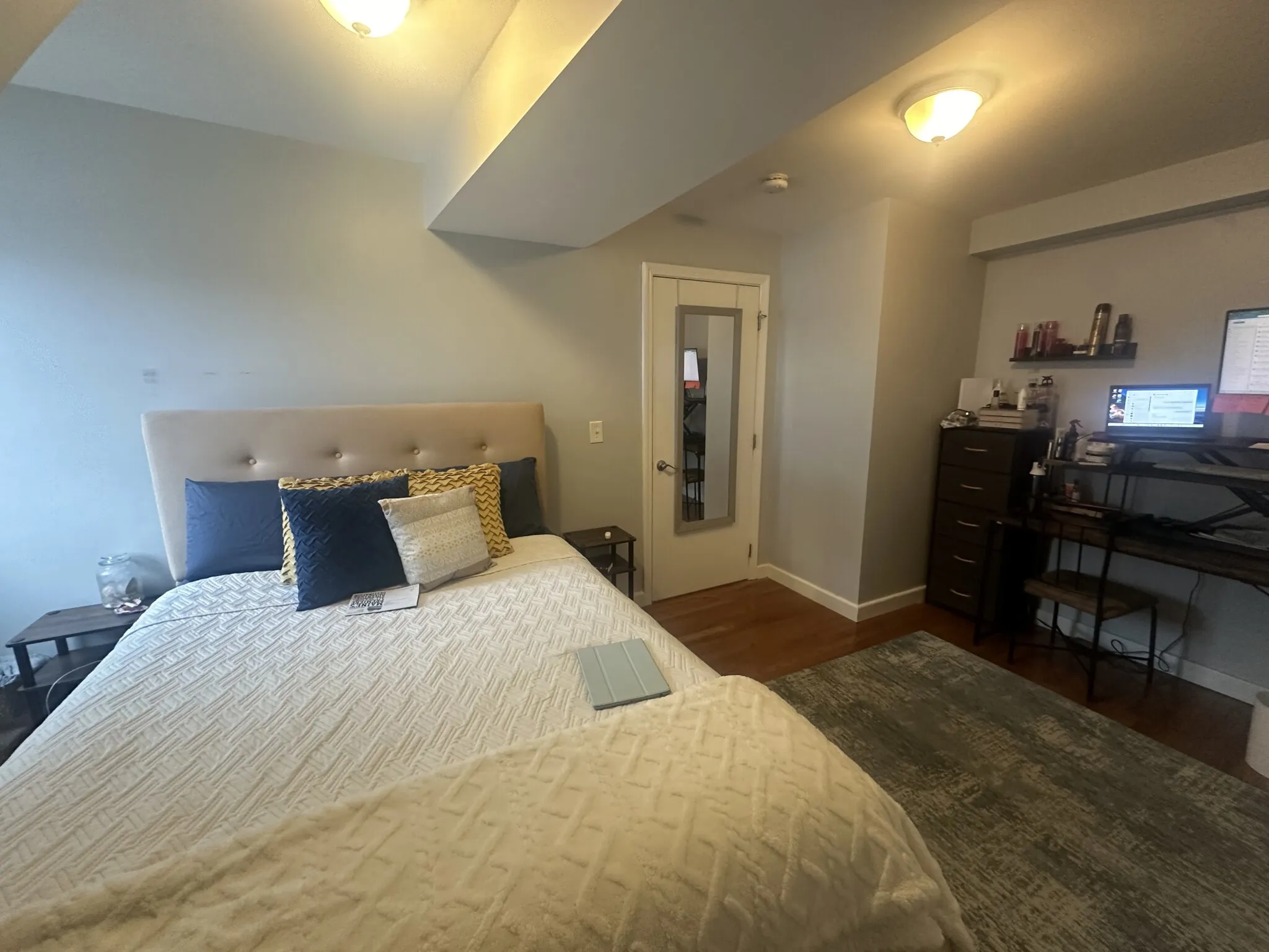 3 bed, 1 bath apartment for rent at 202 3rd St Unit 2, East Cambridge — photo 8 of 31