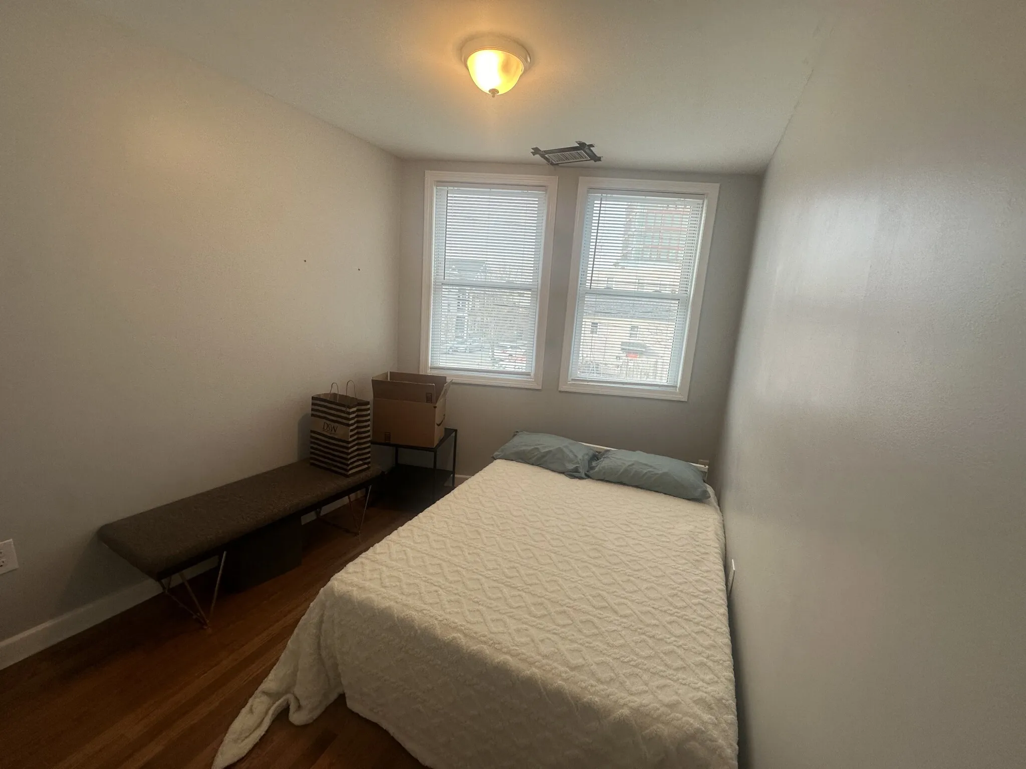 3 bed, 1 bath apartment for rent at 202 3rd St Unit 2, East Cambridge — photo 15 of 31