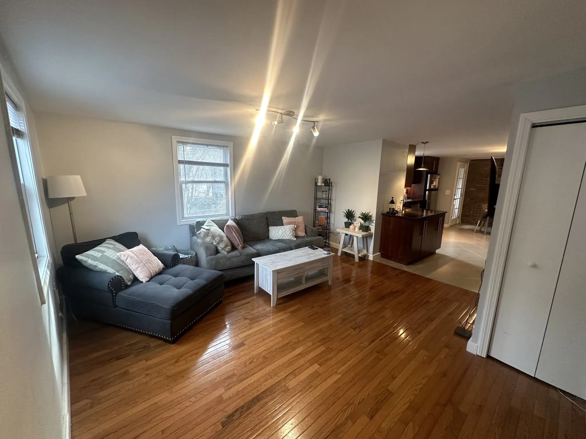 3 bed, 1 bath apartment for rent at 202 3rd St Unit 2, East Cambridge — photo 7 of 31