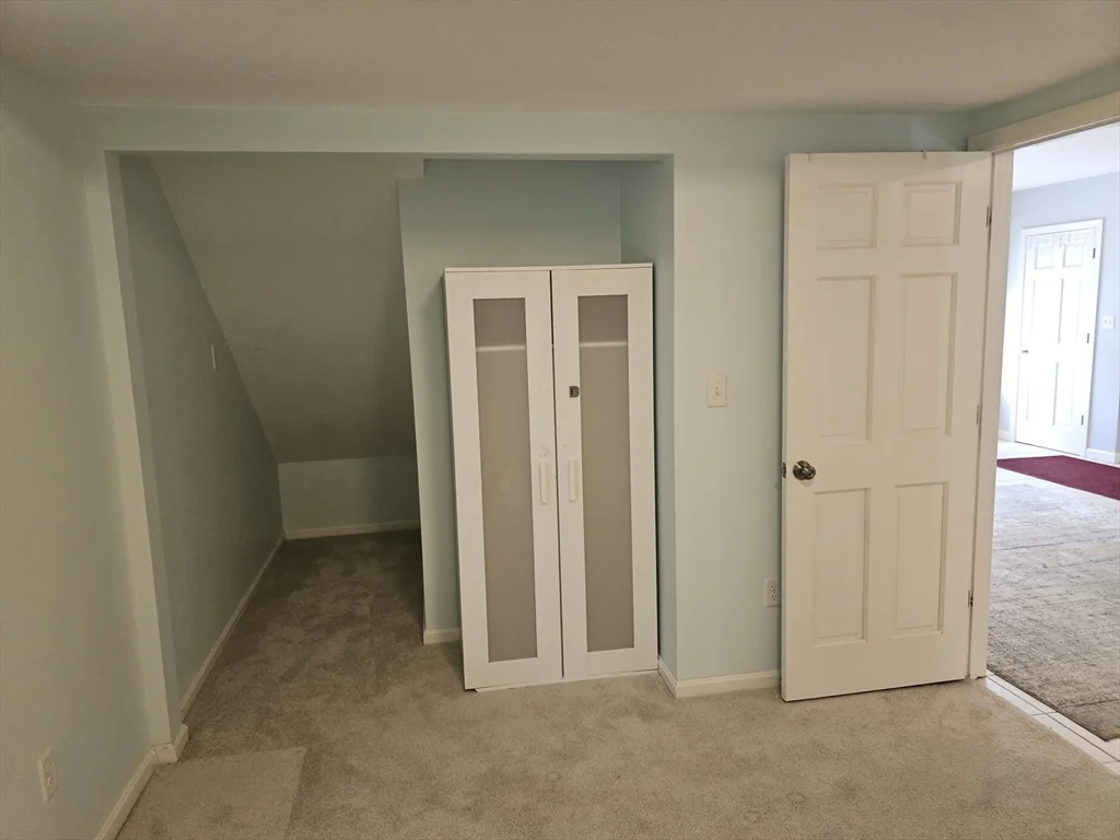 4 bed, 3 bath apartment for rent at 202 Falls Blvd, Quincy — photo 9 of 38
