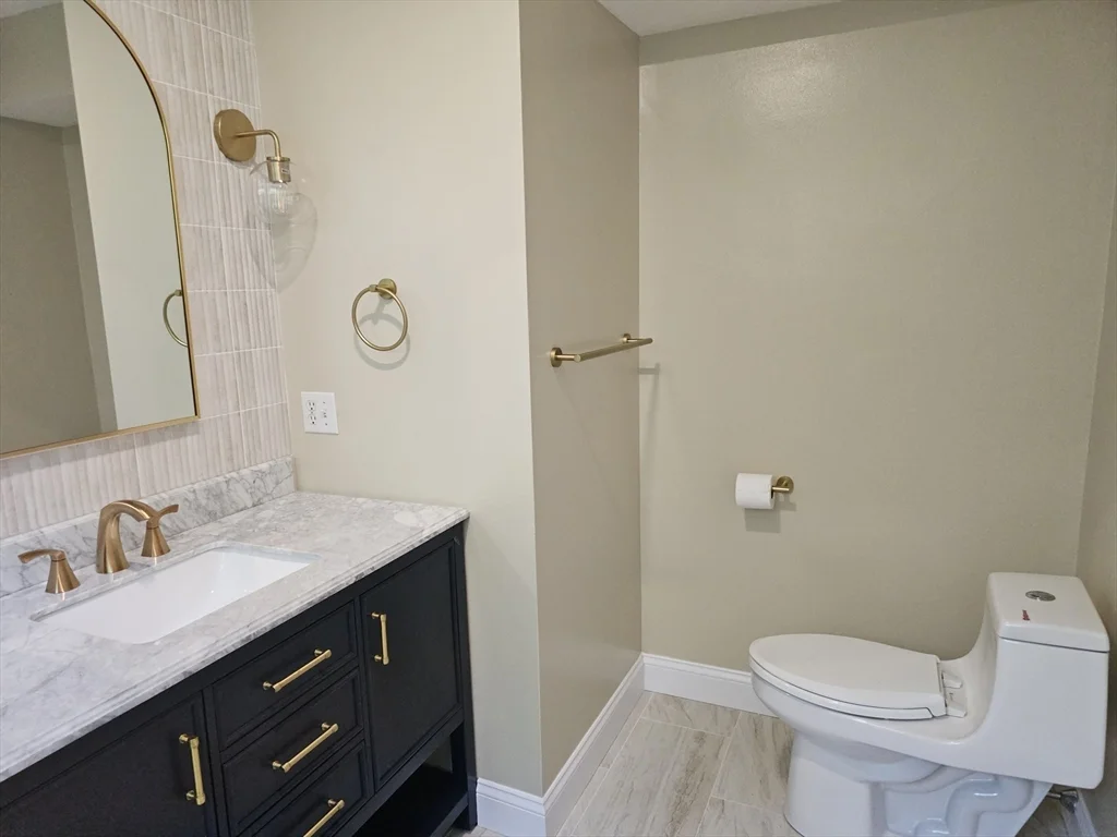 4 bed, 3 bath apartment for rent at 202 Falls Blvd, Quincy — photo 25 of 38