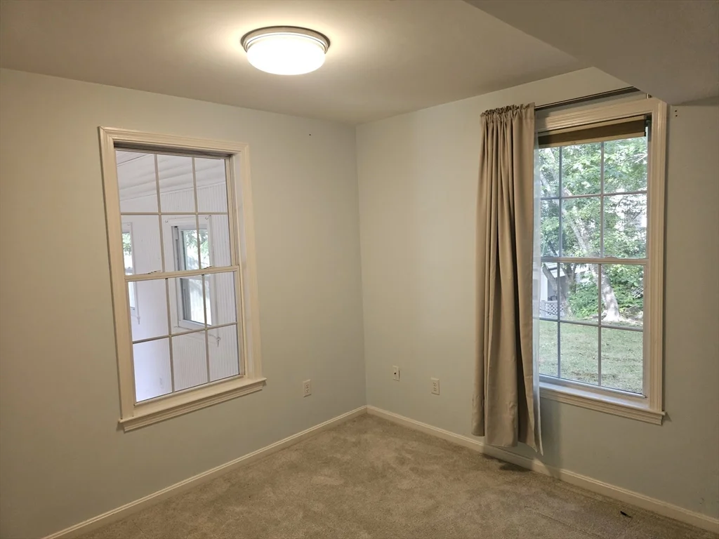 4 bed, 3 bath apartment for rent at 202 Falls Blvd, Quincy — photo 8 of 38