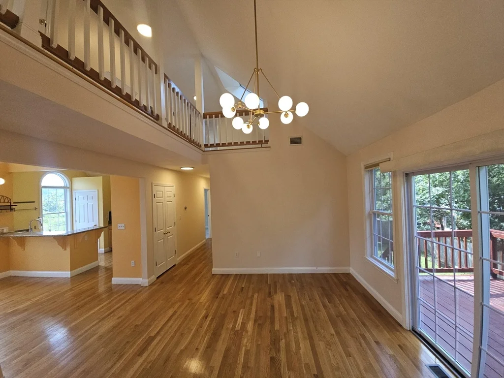 4 bed, 3 bath apartment for rent at 202 Falls Blvd, Quincy — photo 6 of 38