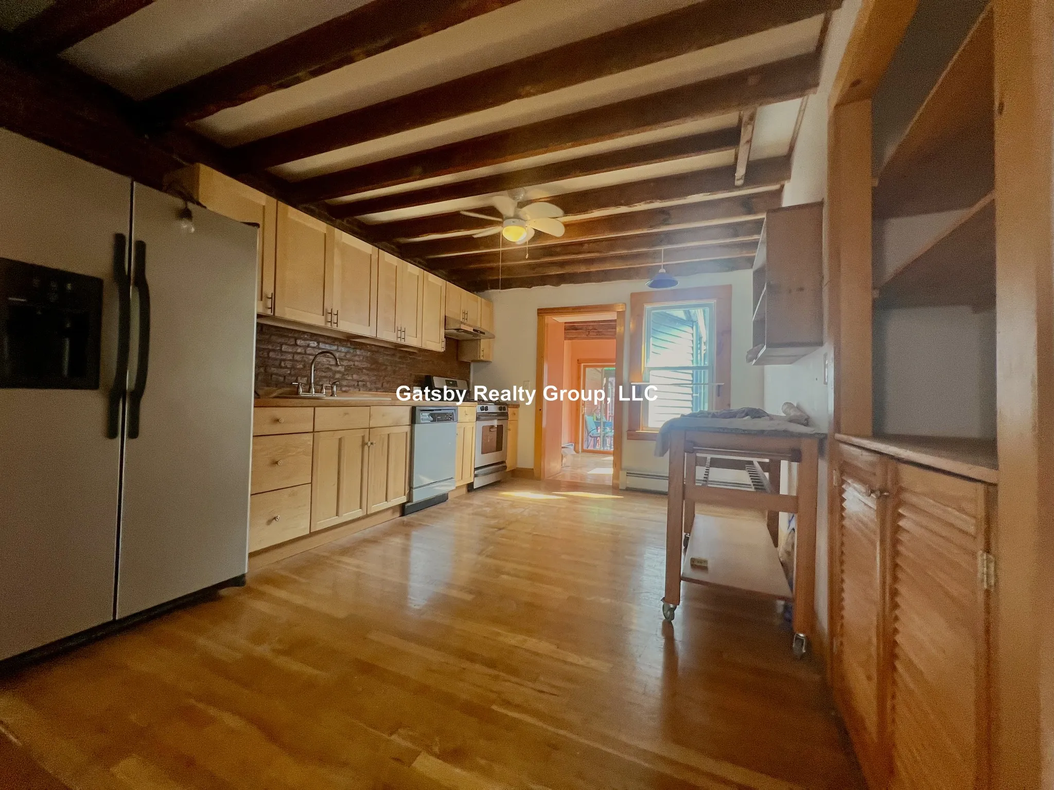 3 bed, 2 bath apartment for rent at 202 Harvard St Unit 2, The Port — photo 4 of 17