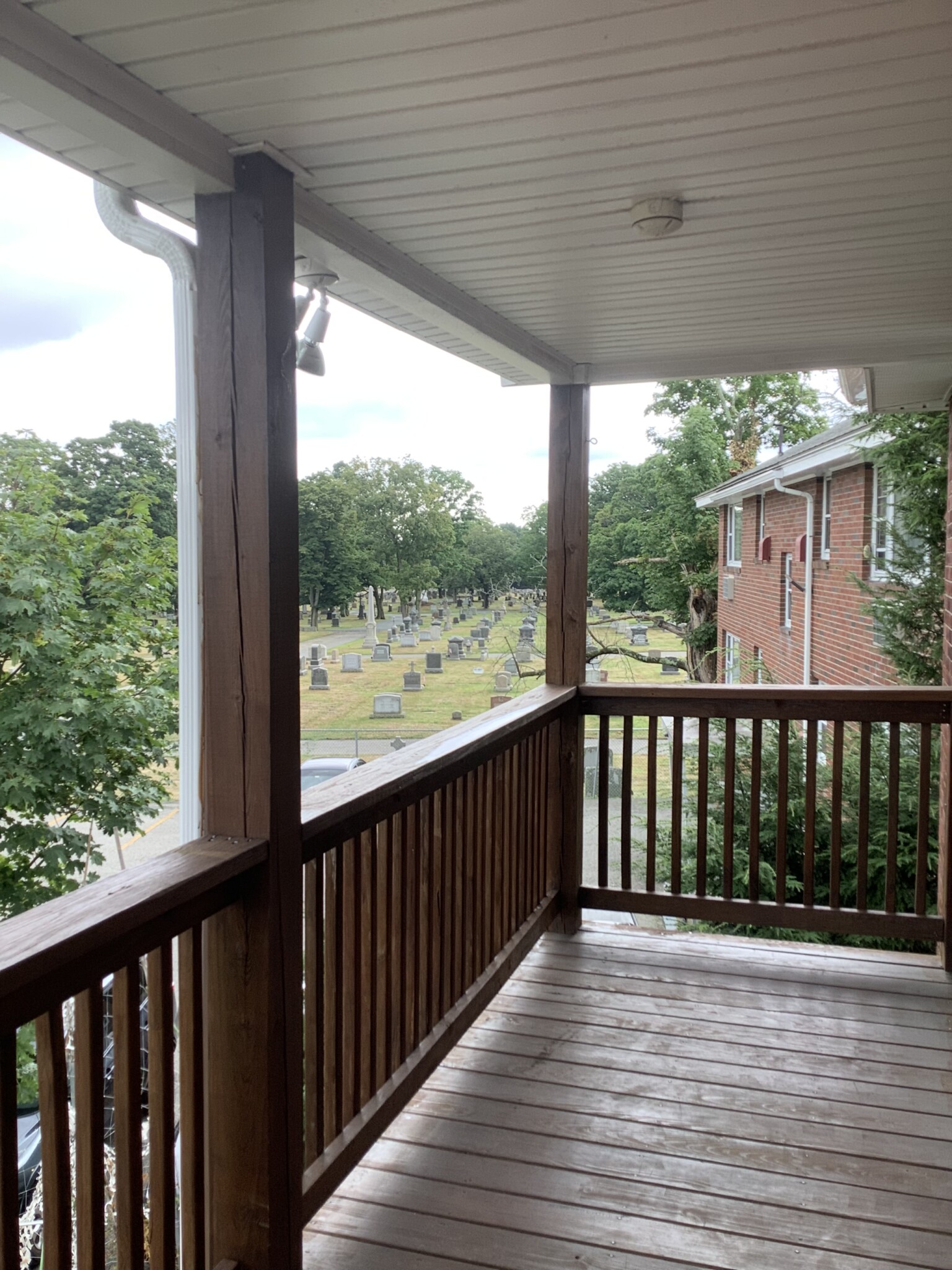 2 bed, 1 bath apartment for rent at 202 High, South Waltham — photo 9 of 10