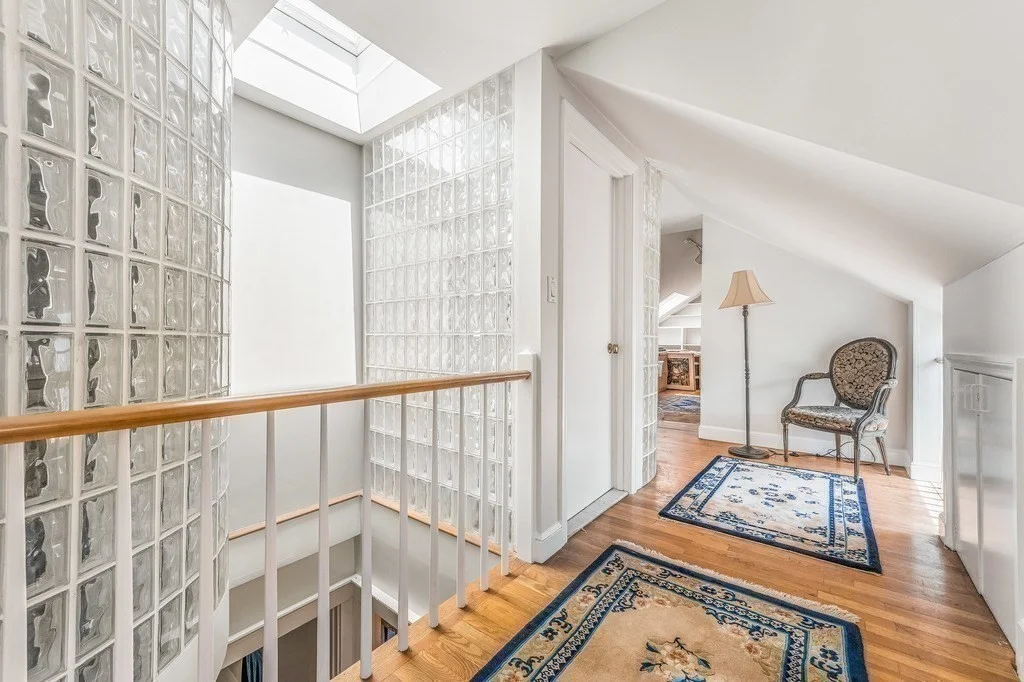 3 bed, 2 bath apartment for rent at 202 Lakeview Unit 2, Cambridge — photo 12 of 20