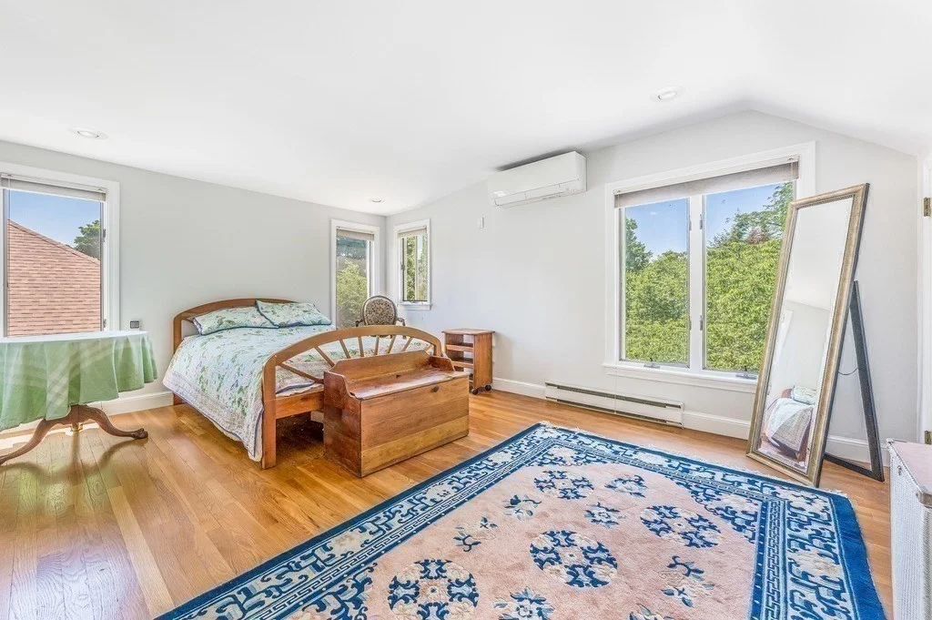 3 bed, 2 bath apartment for rent at 202 Lakeview Unit 2, Cambridge — photo 13 of 20