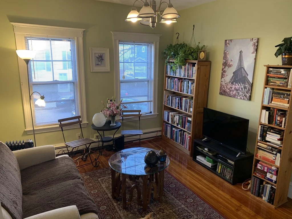 3 bed, 1 bath apartment for rent at 202 Pearl St Unit 1, Somerville — photo 5 of 12