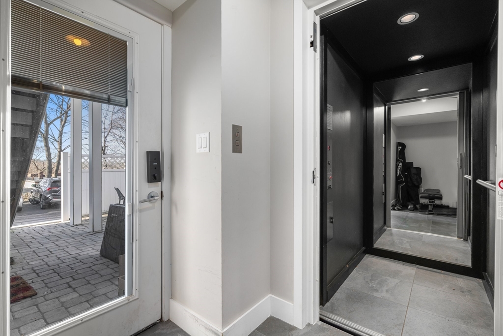 3 bed, 2.5 bath apartment for rent at 202 Rawson Rd Unit Ph, Aspinwall Hill — photo 14 of 17