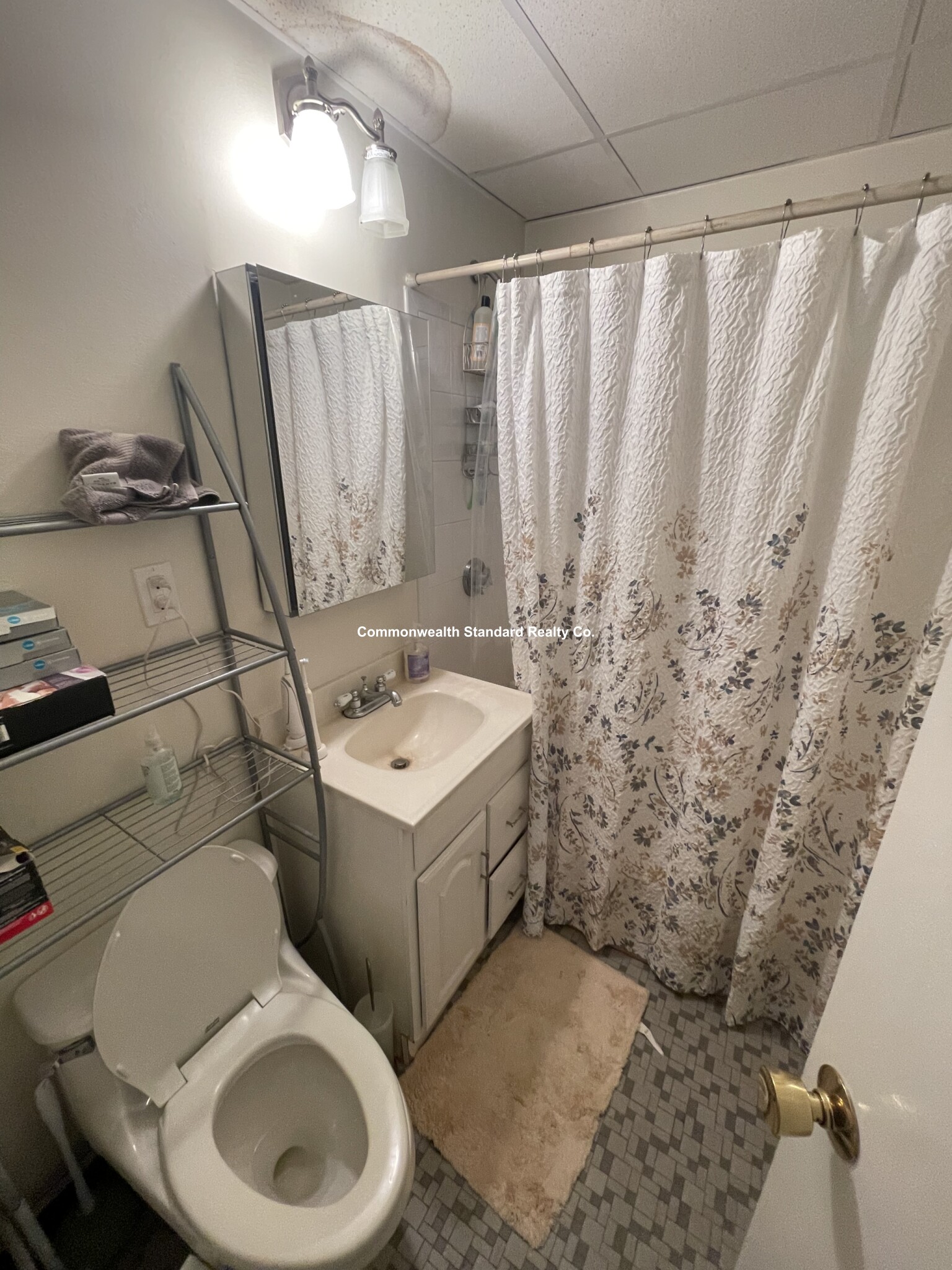 2 bed, 1 bath apartment for rent at 202 Saint Paul St Unit 31, North Brookline — photo 9 of 12