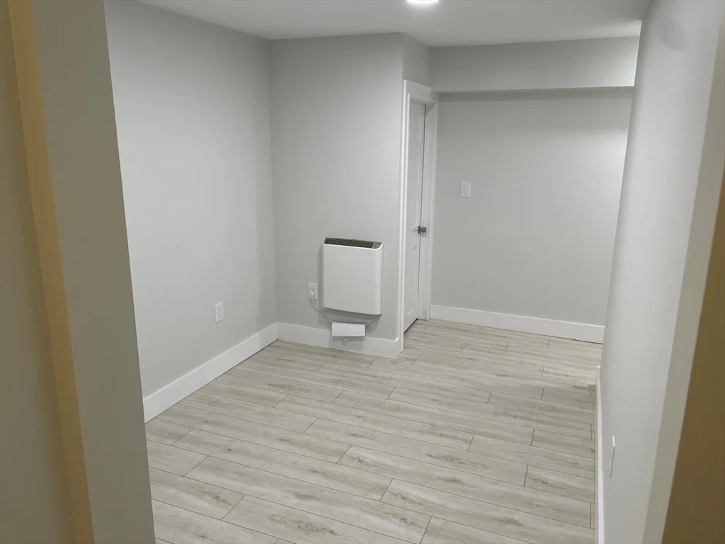 2 bed, 1 bath apartment for rent at 202 Shores St Unit B, Taunton — photo 4 of 9