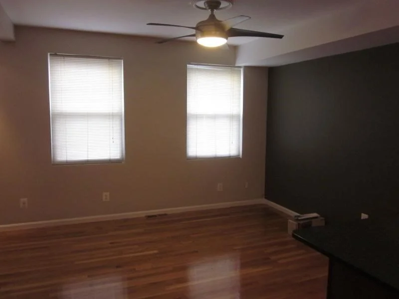 2 bed, 1 bath apartment for rent at 202 W 9th Unit 2, South Boston — photo 9 of 10
