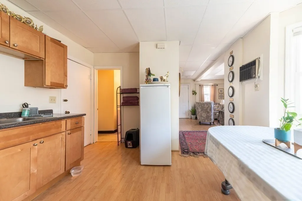 1 bed, 1 bath apartment for rent at 202 Washington St Unit 1F, Prospect Hill — photo 6 of 11