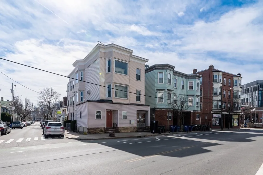 1 bed, 1 bath apartment for rent at 202 Washington St Unit 1F, Prospect Hill — photo 9 of 11