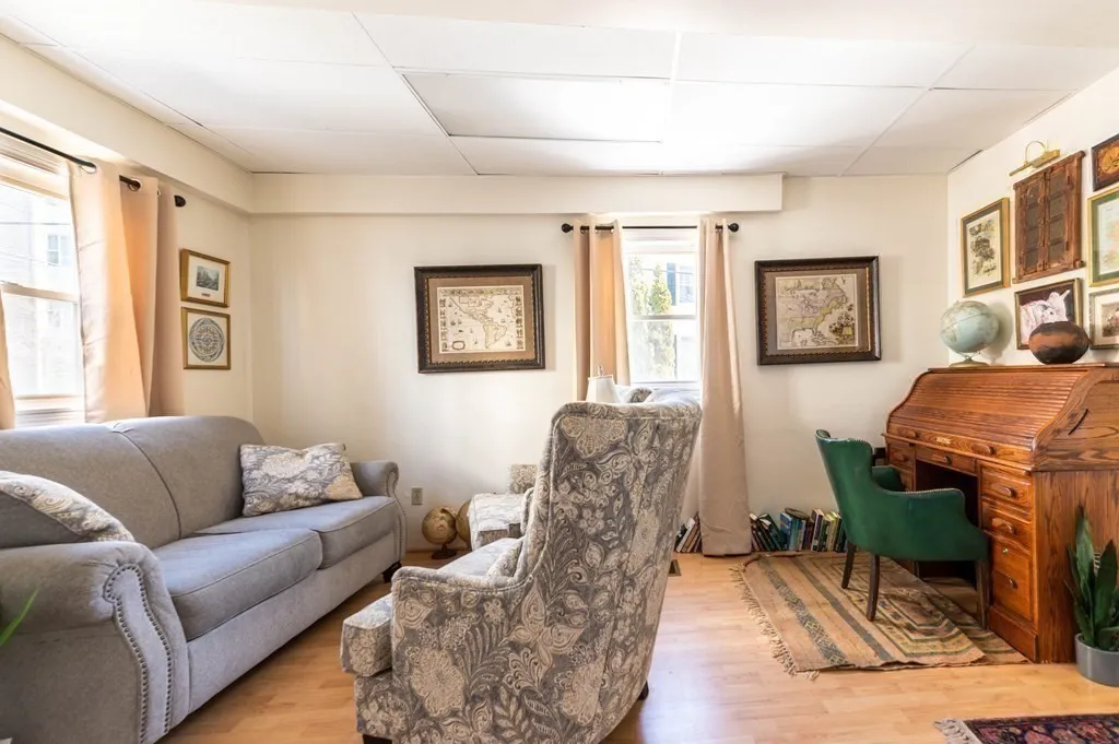 1 bed, 1 bath apartment for rent at 202 Washington St Unit 1F, Prospect Hill — photo 4 of 11