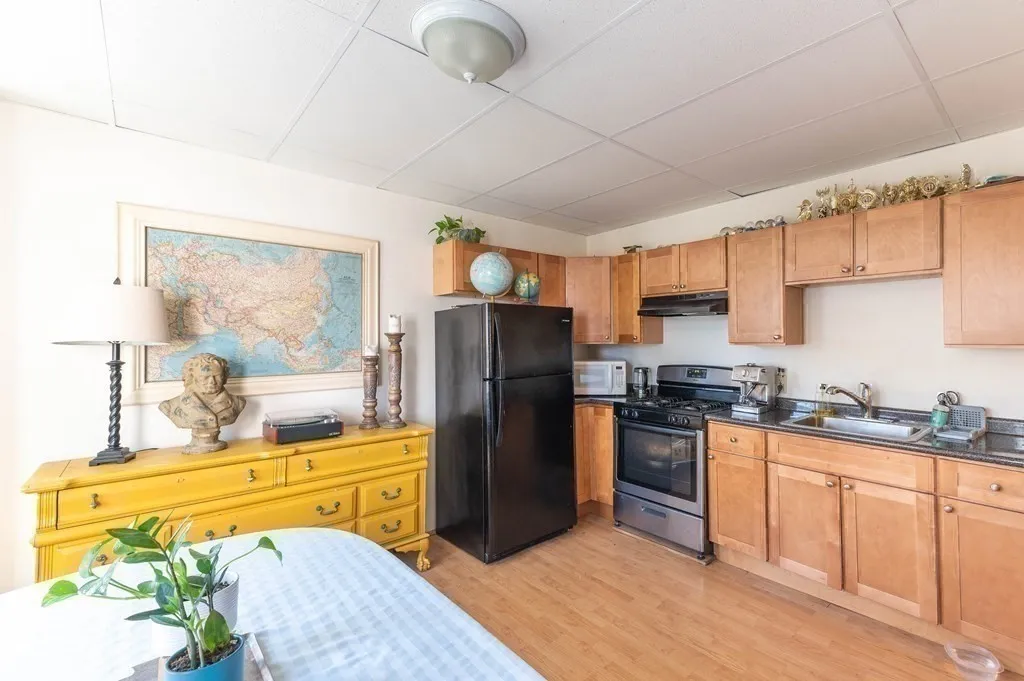 1 bed, 1 bath apartment for rent at 202 Washington St Unit 1F, Prospect Hill — photo 1 of 11
