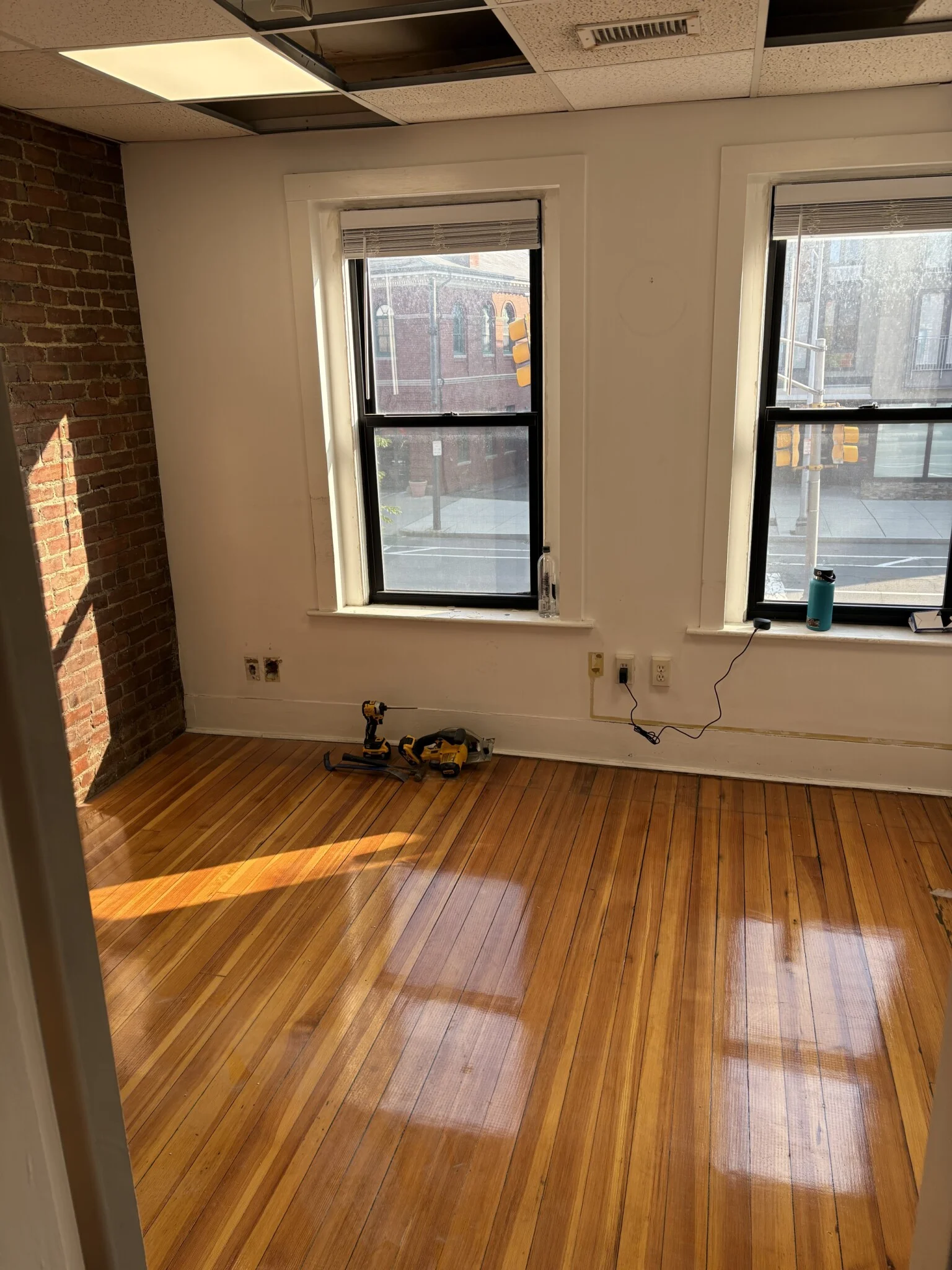 4 bed, 2 bath apartment for rent at 2020 Massachusetts Ave Unit 1, North Cambridge