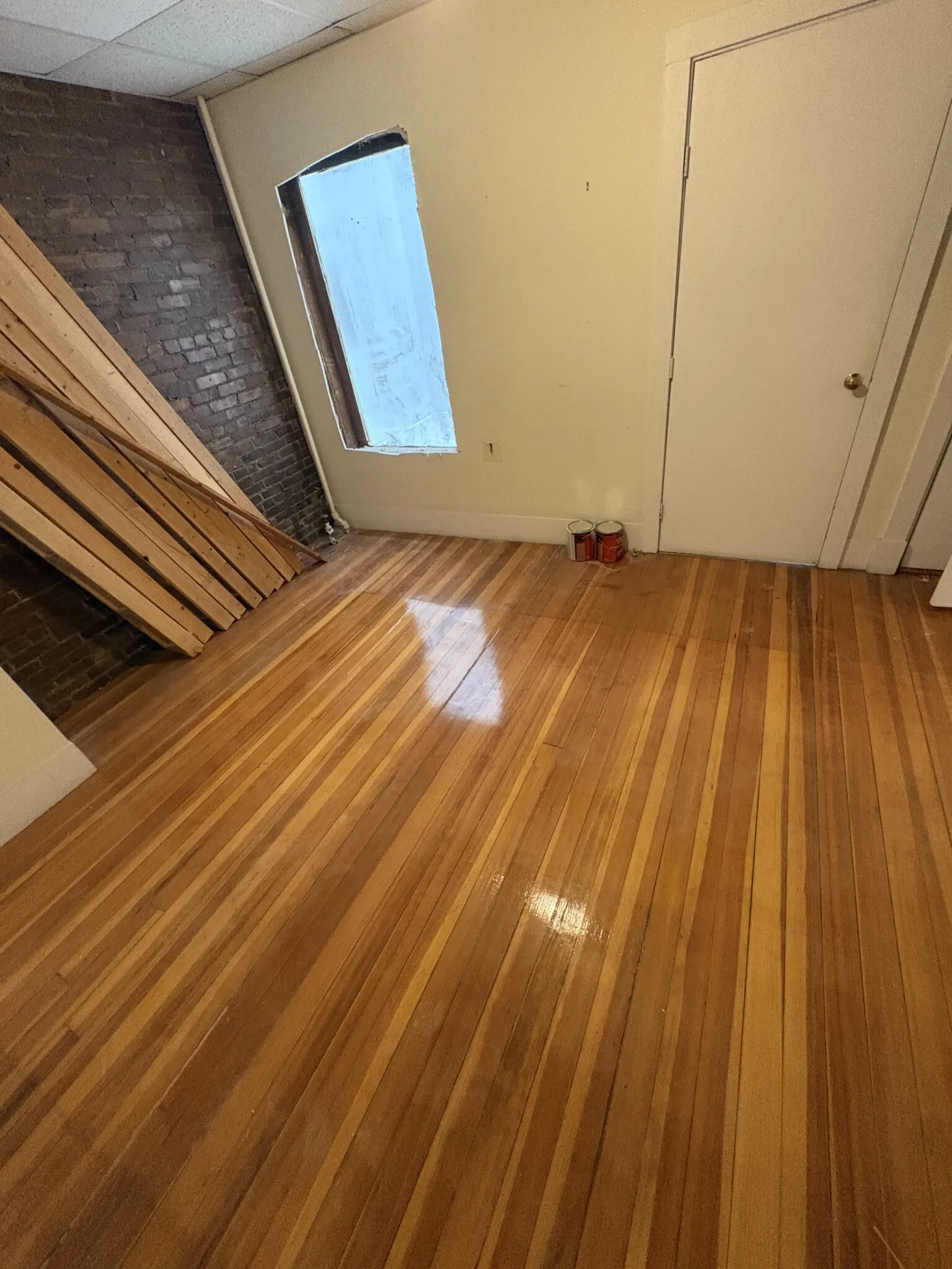 4 bed, 2 bath apartment for rent at 2020 Massachusetts Ave Unit 1A, North Cambridge — photo 8 of 15