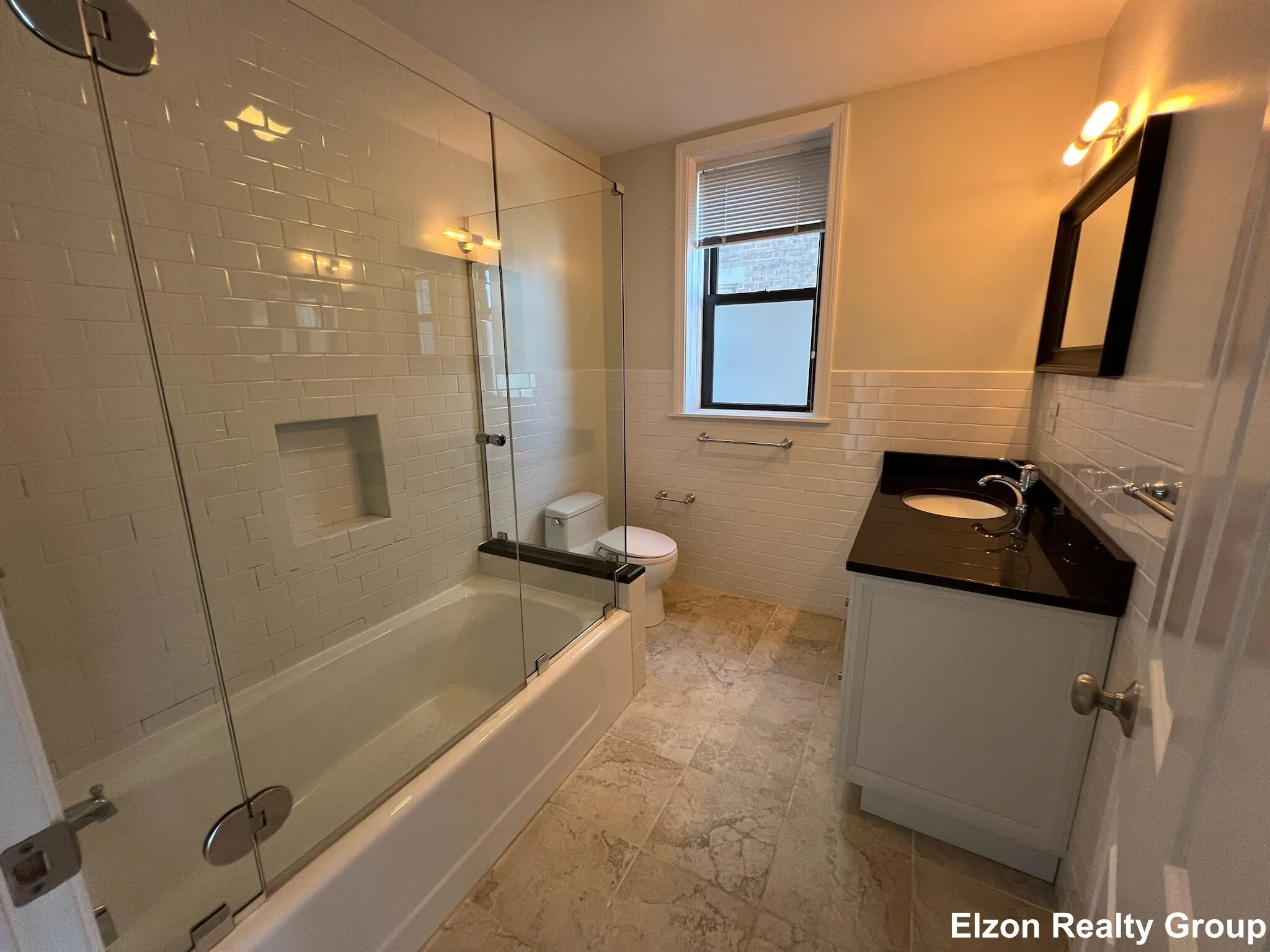 5 bed, 2.5 bath apartment for rent at 2021 Commonwealth Ave Unit A, Brighton — photo 14 of 19
