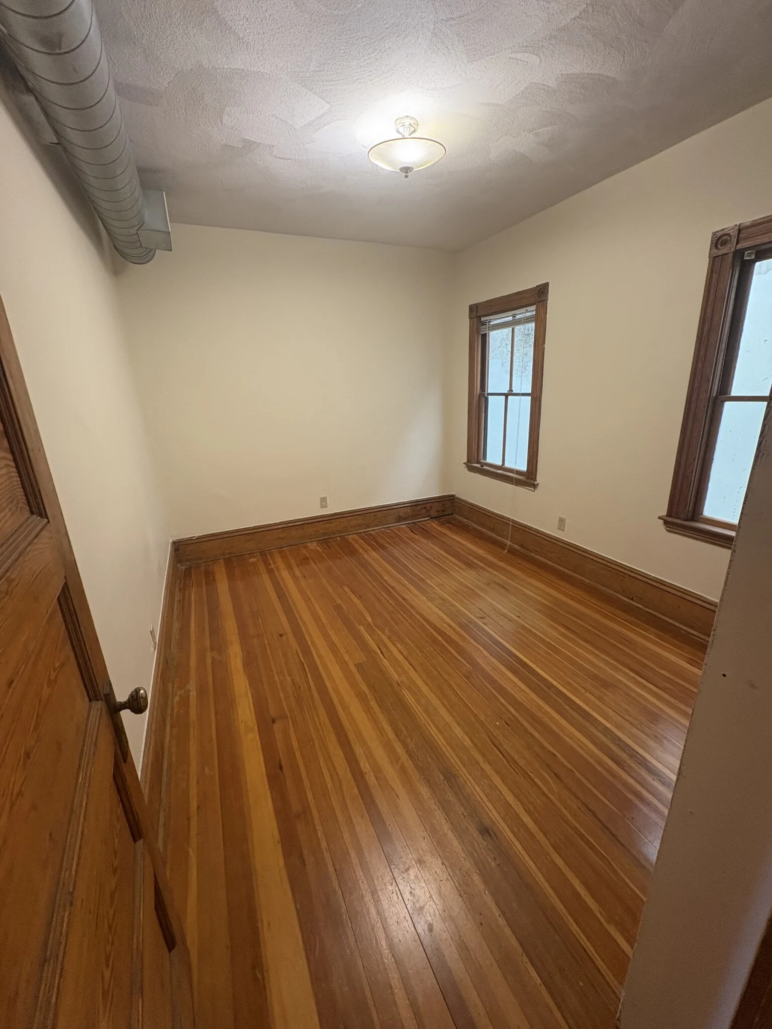 3 bed, 1 bath apartment for rent at 2021 Massachusetts Ave Unit 6, North Cambridge — photo 11 of 16