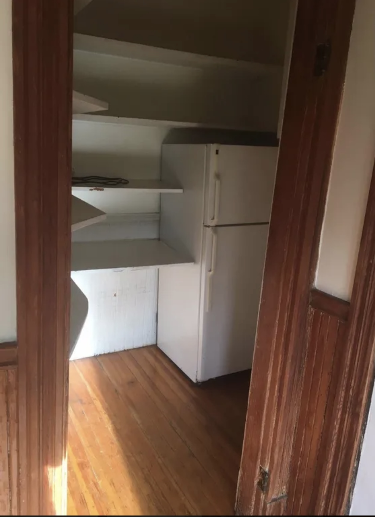 3 bed, 1 bath apartment for rent at 2022 Massachusetts Ave Unit 6, North Cambridge — photo 5 of 11