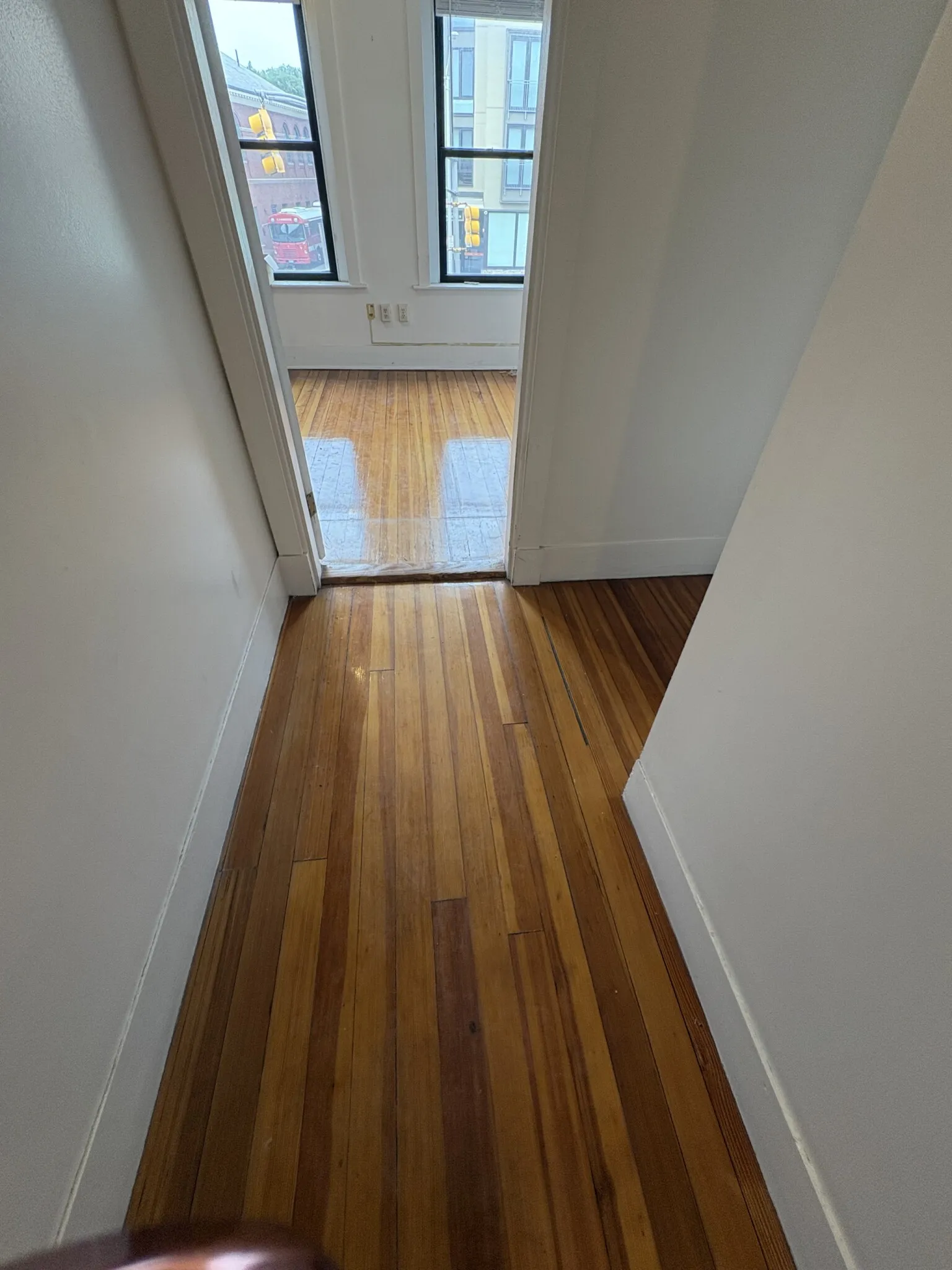 4 bed, 2 bath apartment for rent at 2024 Massachusetts Ave Unit 1, North Cambridge — photo 4 of 15