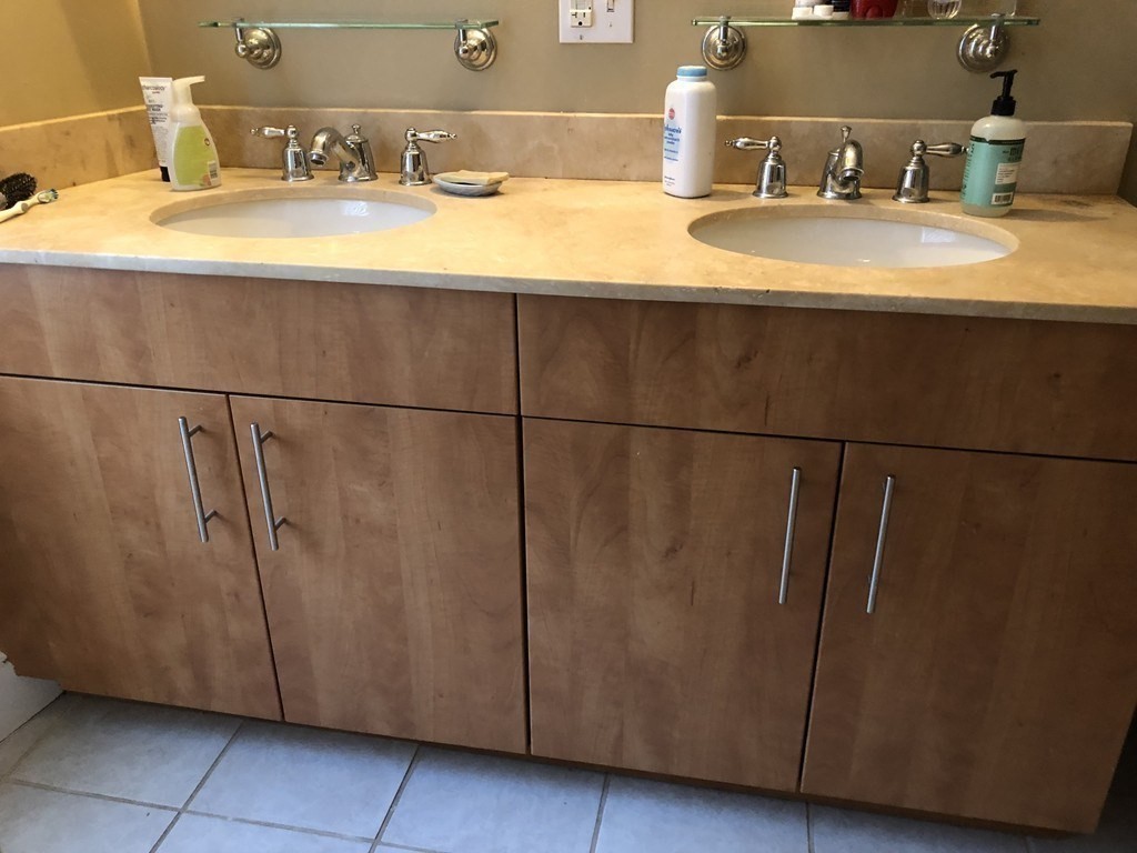 2 bed, 2 bath apartment for rent at 2025 Commonwealth Ave Unit 4, Brighton — photo 7 of 11