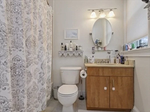 2 bed, 2 bath apartment for rent at 2025 Commonwealth Ave Unit 5, Brighton — photo 8 of 13
