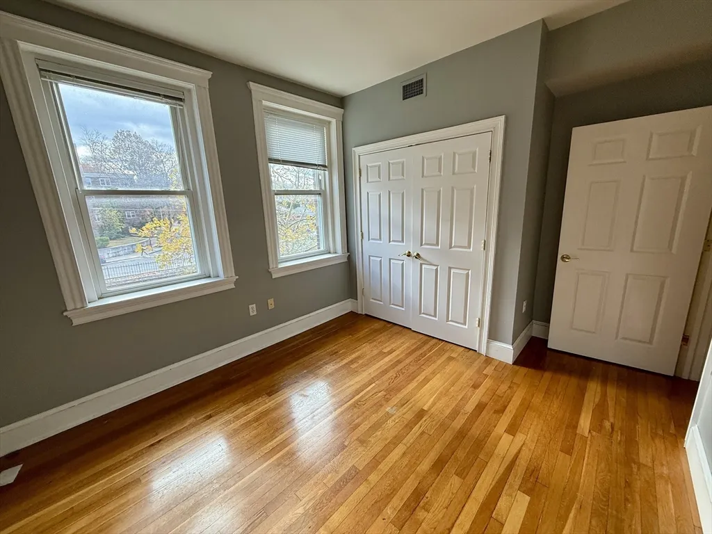2 bed, 2 bath apartment for rent at 2025 Commonwealth Unit 6, Brighton — photo 5 of 10