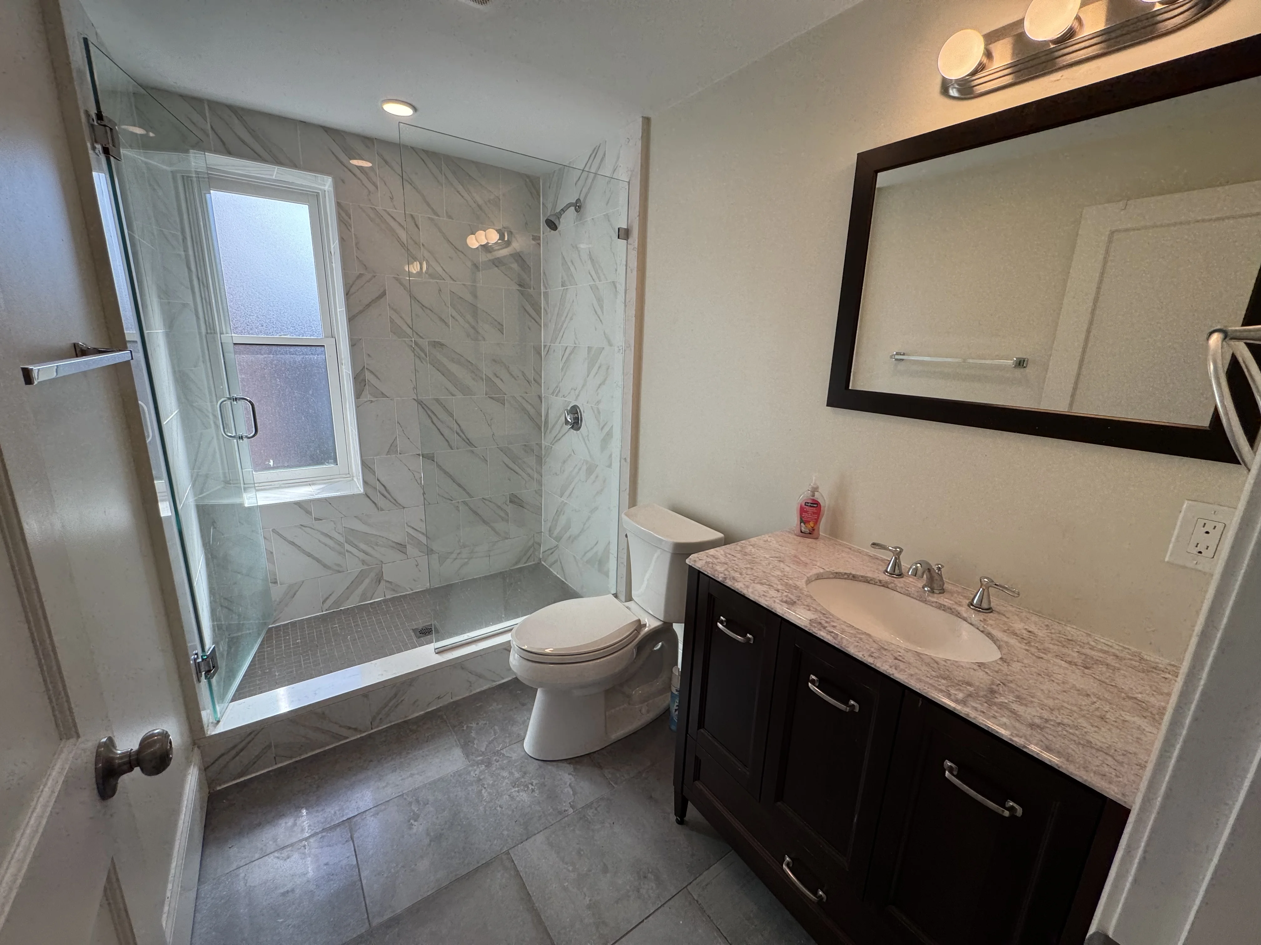 3 bed, 2 bath apartment for rent at 2028 Massachusetts Ave Unit 3, North Cambridge — photo 10 of 11