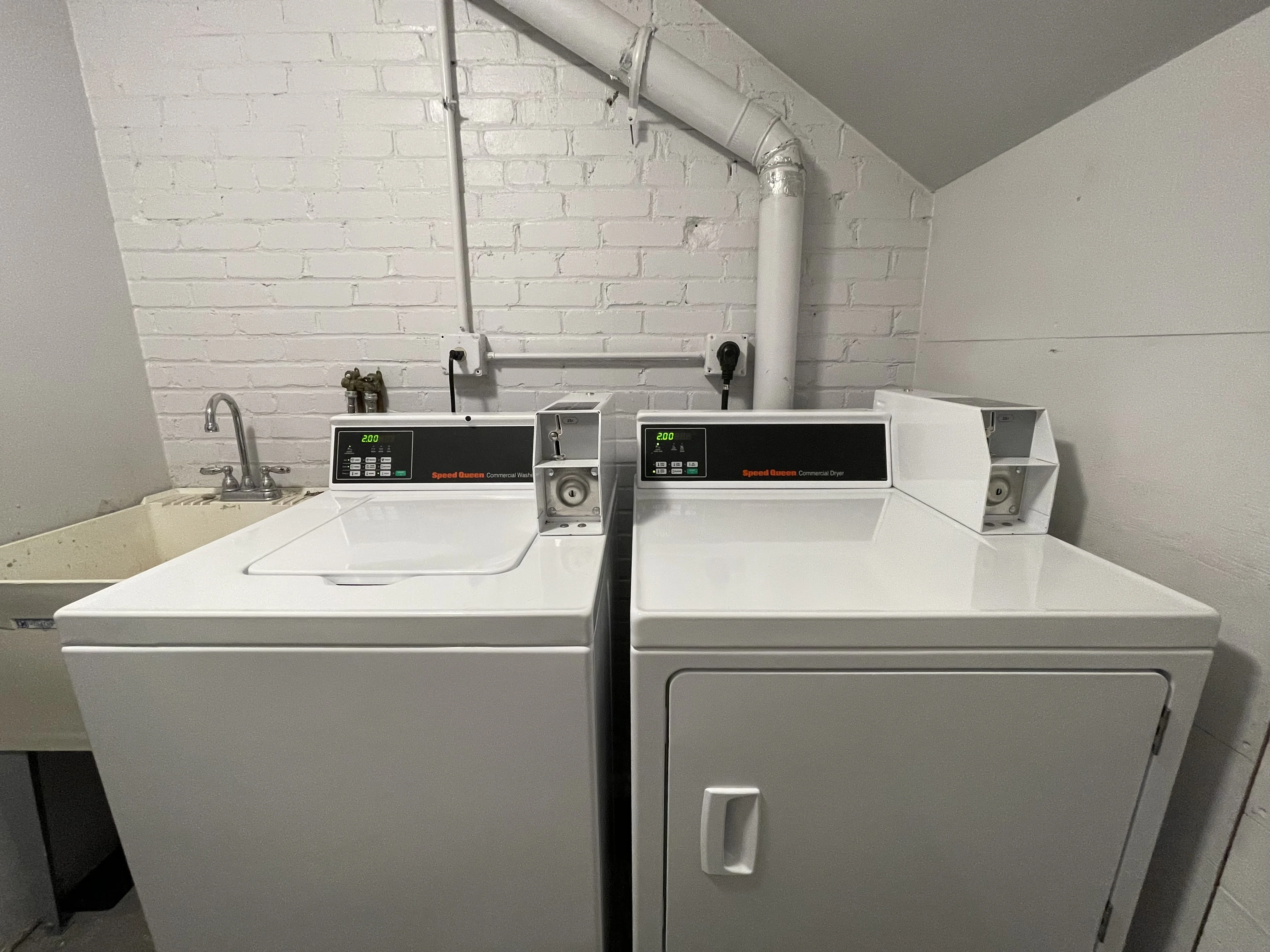 2 bed, 1 bath apartment for rent at 203-205 Winthrop Rd Unit 3, Aspinwall Hill — photo 16 of 16