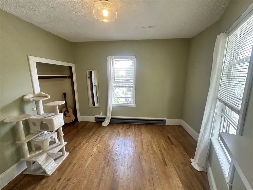 2 bed, 1 bath apartment for rent at 203 3rd St Unit 3, East Cambridge — photo 7 of 10