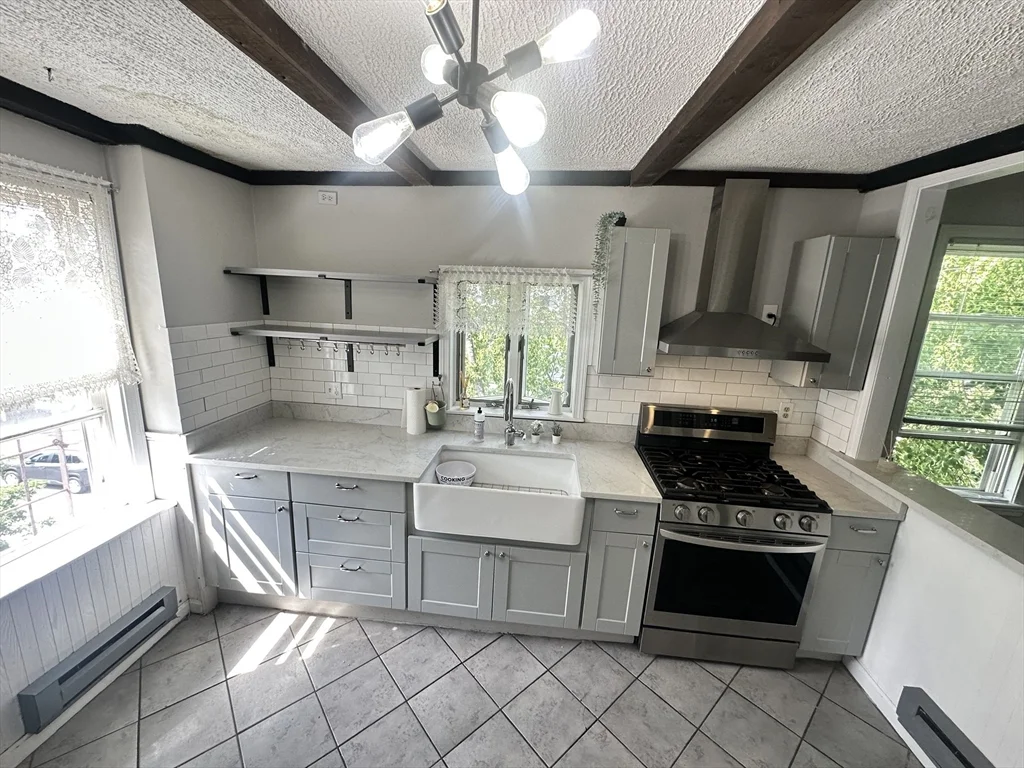 2 bed, 1 bath apartment for rent at 203 3rd St Unit 3, East Cambridge — photo 3 of 10